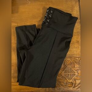 POP Fit Skyscraper Crop Leggings - Black